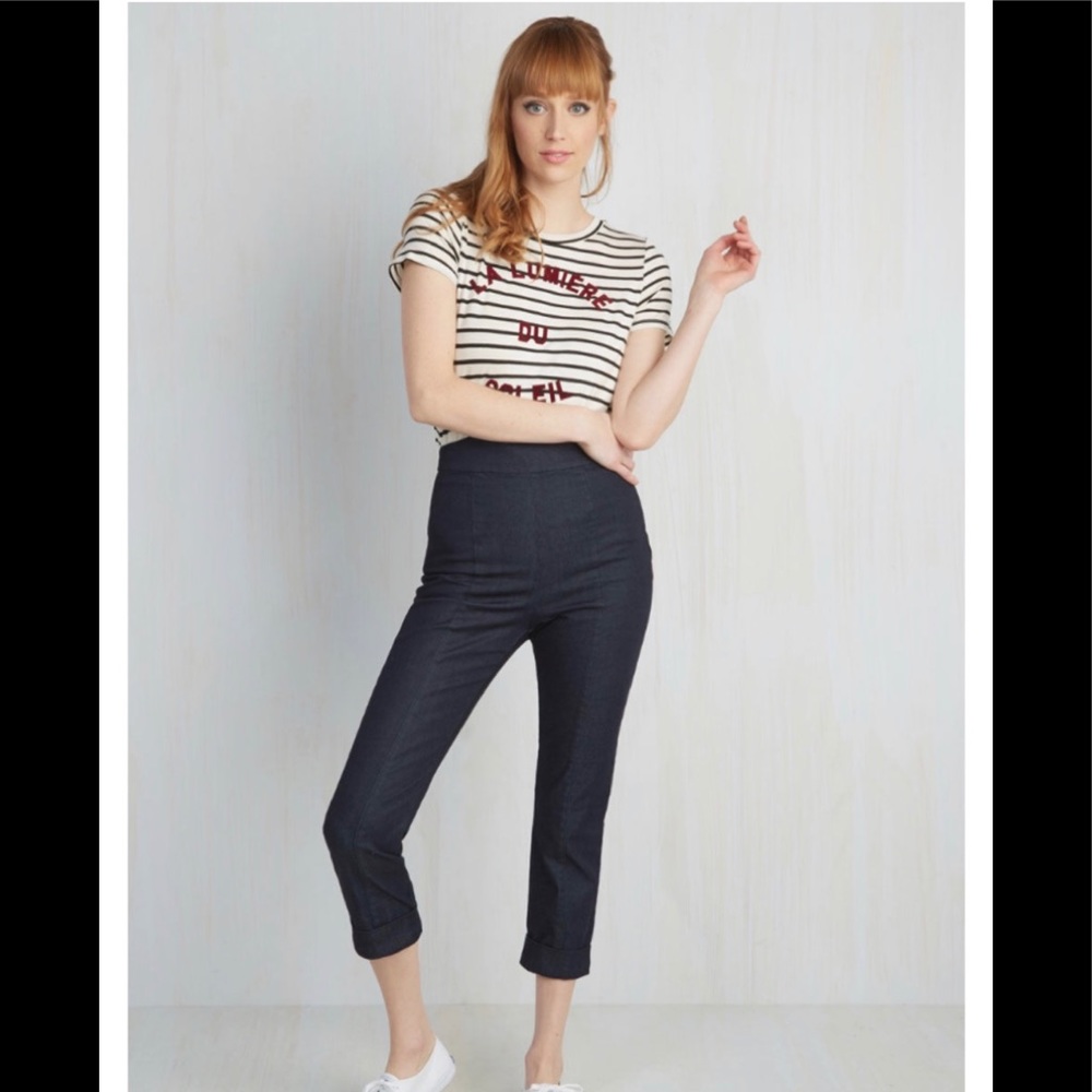 ModCloth Capris - Picture 2 of 7